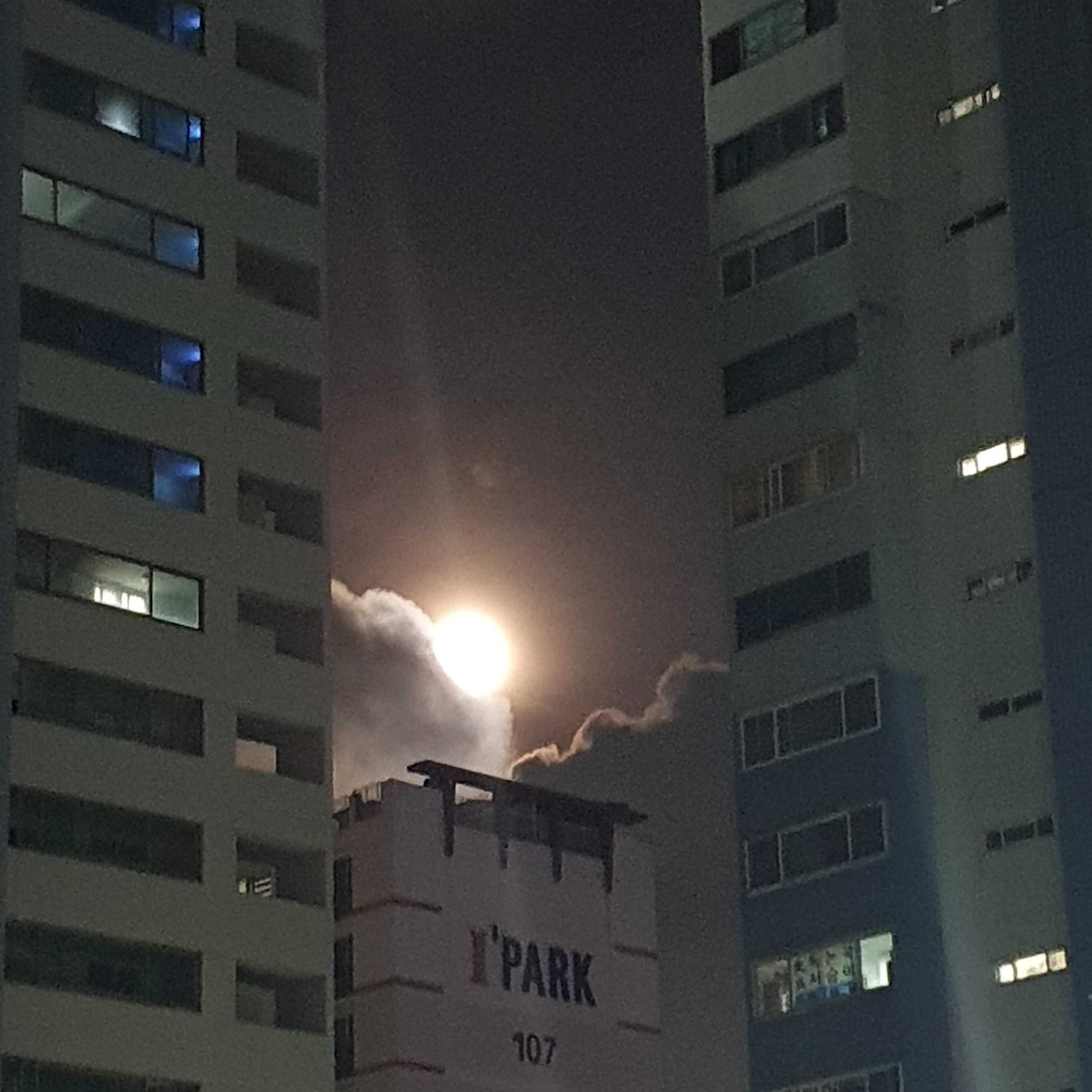 사회에 찌들어 피곤한 아저씨 대표 이미지