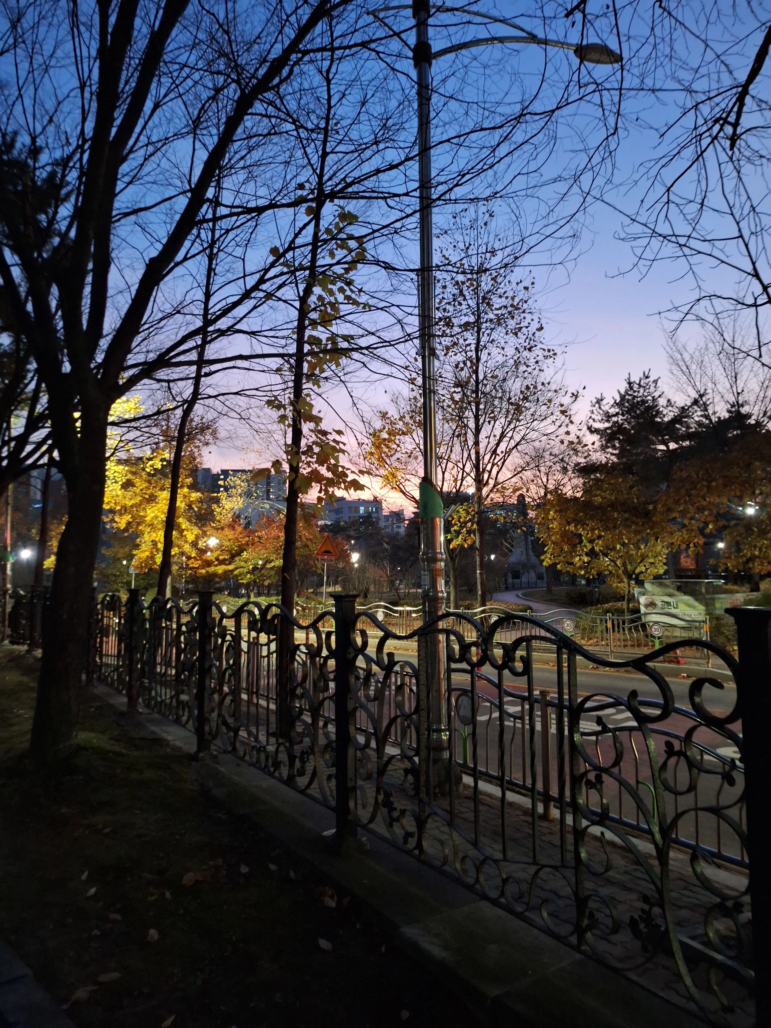 UntidyPhone4387의 4023