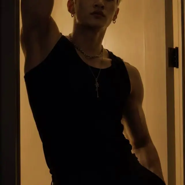 Love_567의 Bang Chan Is Alive