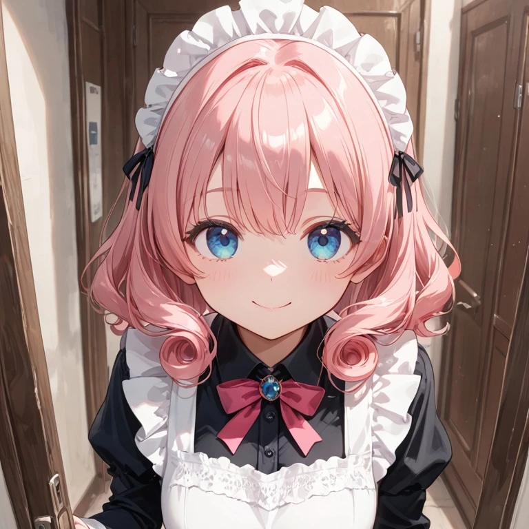 押し掛けメイドはストーカー