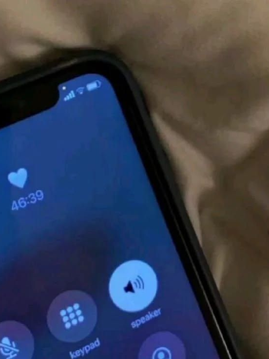 너무 사랑했기에 곁에 두었고, 대표 이미지