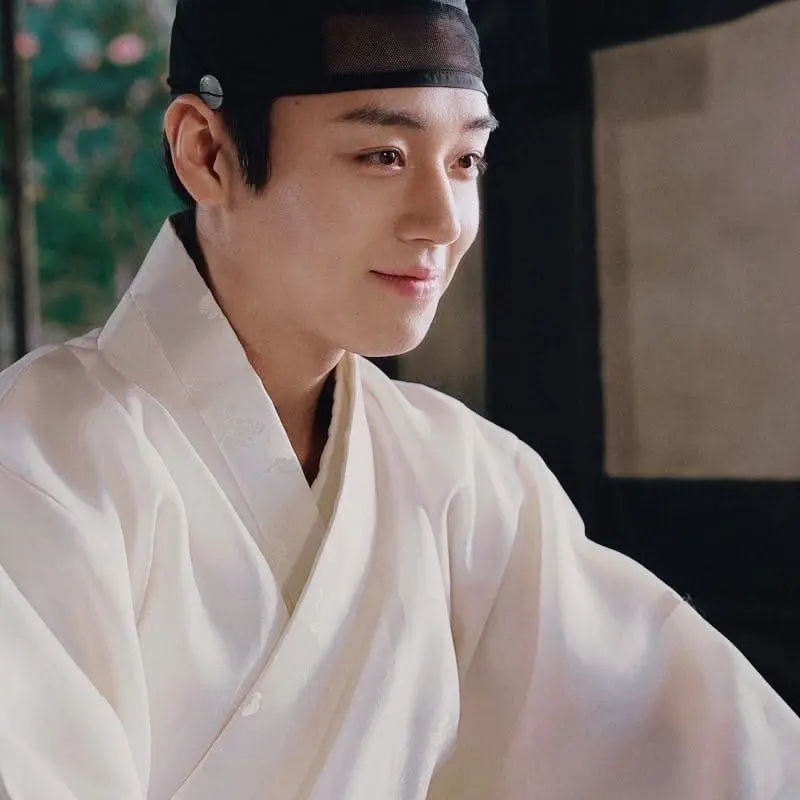 PlacidOwl8047의 이홍위