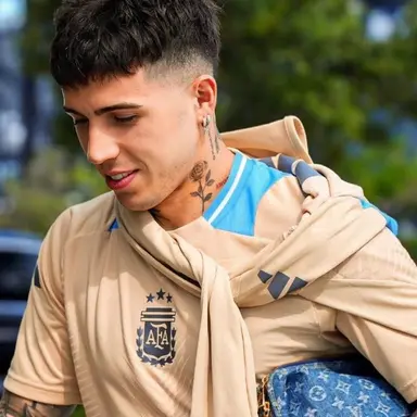Profile image of Enzo Fernandez