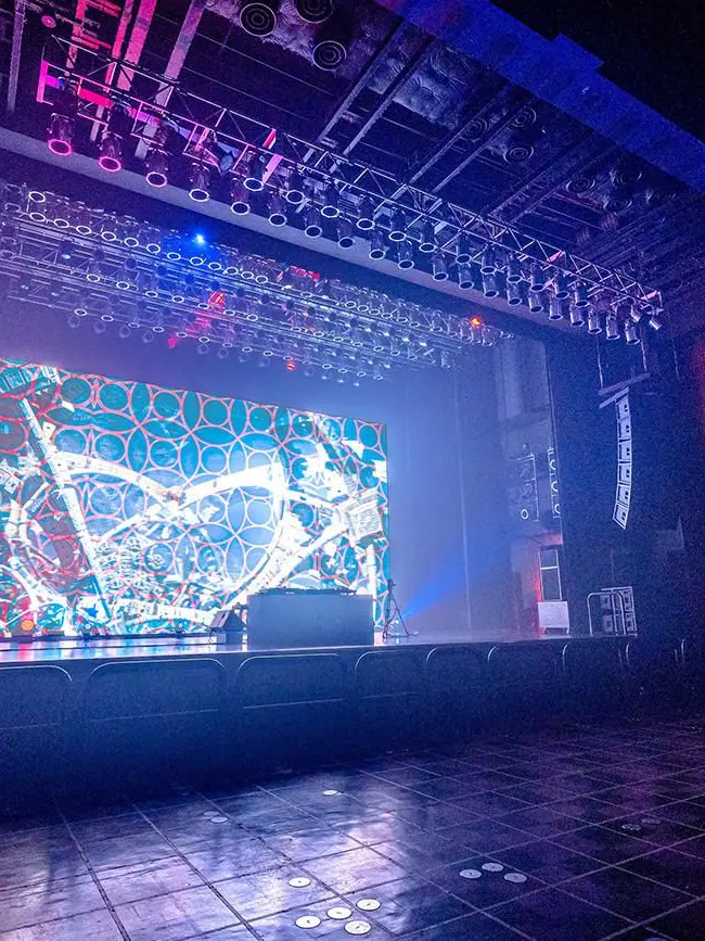 setohitomi0429의 🏢地下アイドルのファンサ