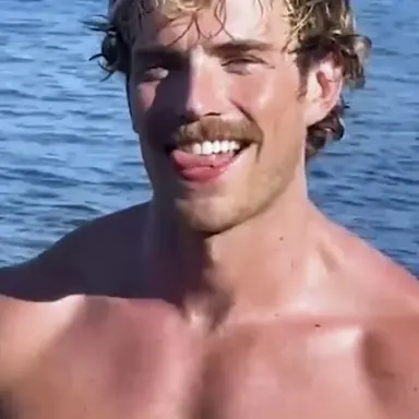 Profile image of Rhett