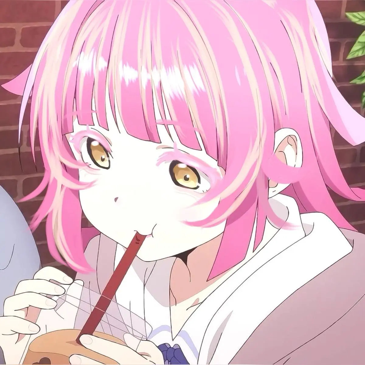 OpaqueCap2013의 Cursed Viewer Count