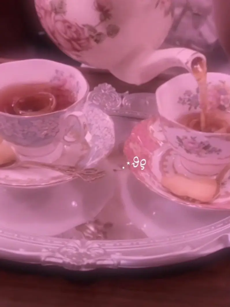 SlowSour0452의 A Maid Cafe Only in Dreams?!