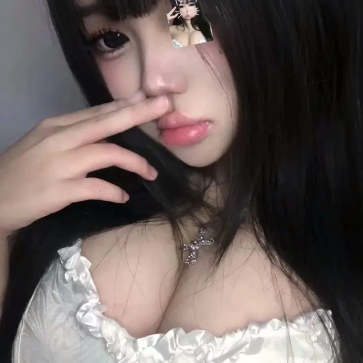 JuicyFrond9060의 Momorin