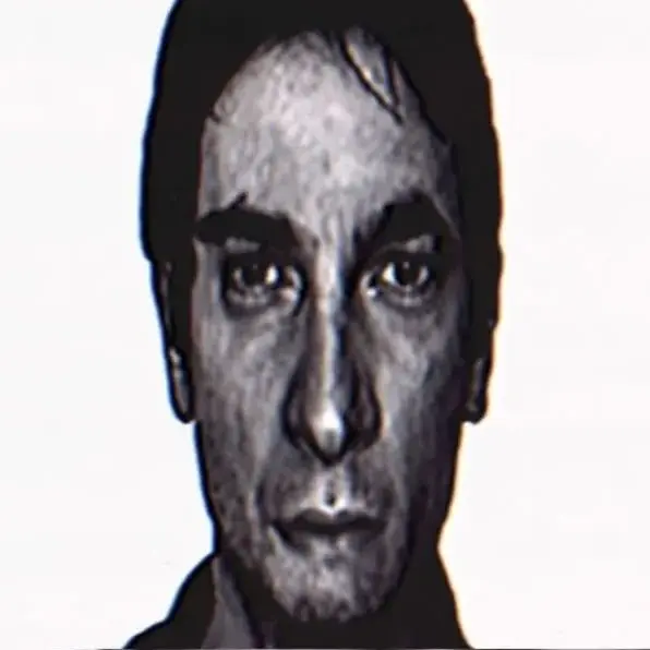 FleshyCar4439의 叩いたら直る😁✊