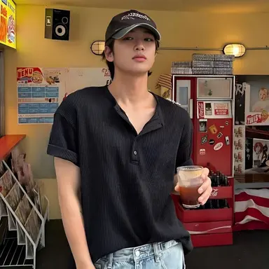 Profile image of Ahn Yujin