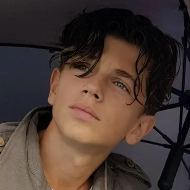 Profile image of Damian Moore
