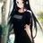 女