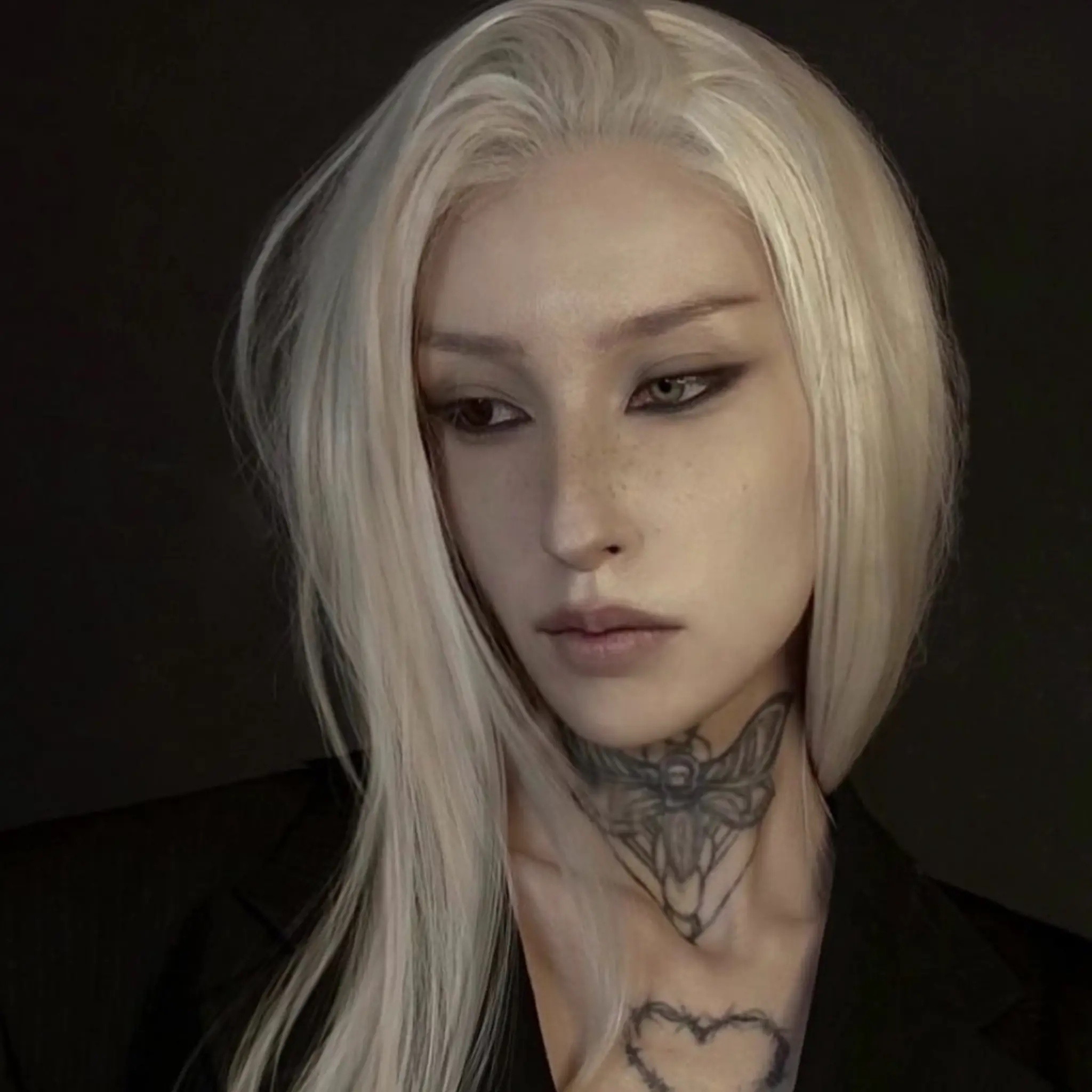 LiveCrow7901의 Cracks in the Ice
