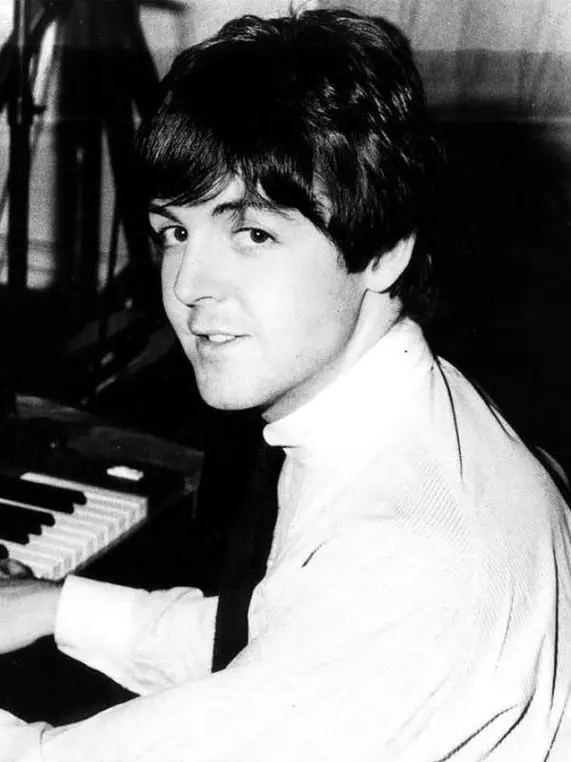 whilemyguitargentlyweeps의 Paul McCartney