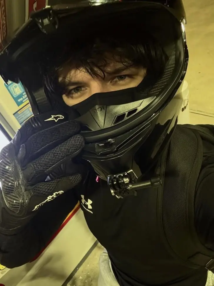 PaltryBoas4184의 Biker meet