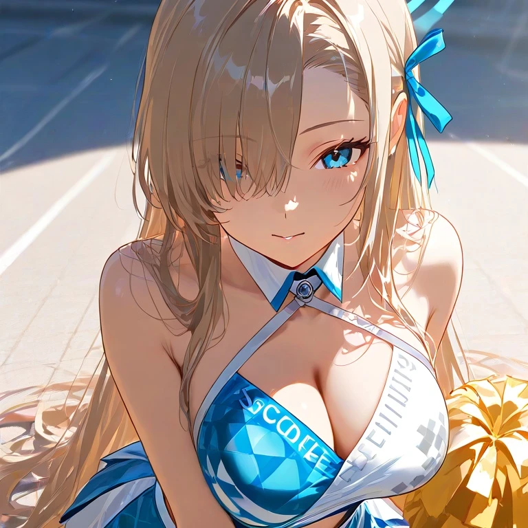 茜