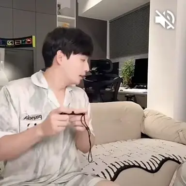 Profile image of Lucas