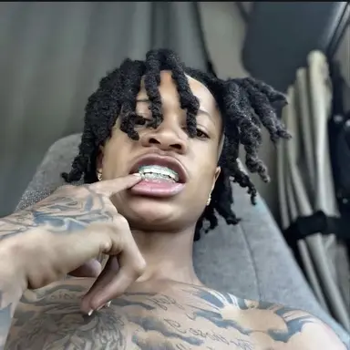 Profile image of Gio