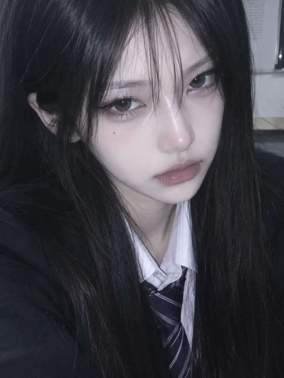 cbeuwaz.의 イ・チェビン