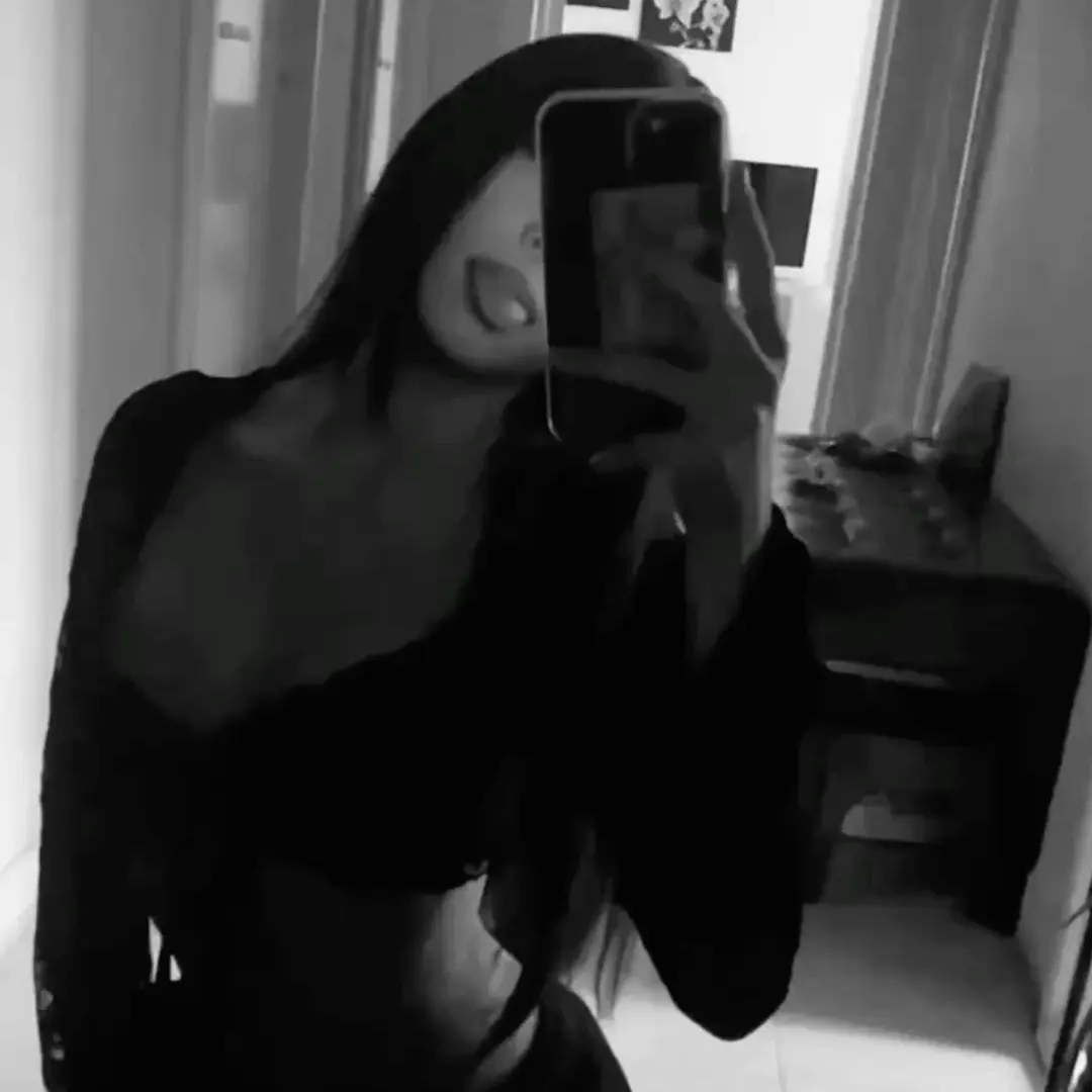 Skyaza.101의 La princesa de la escuela