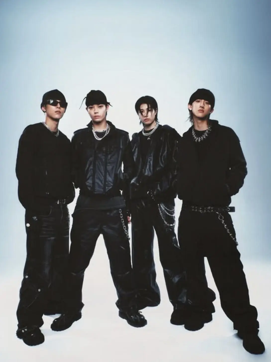 RealWasp3733의 Katseye x LNGSHOT