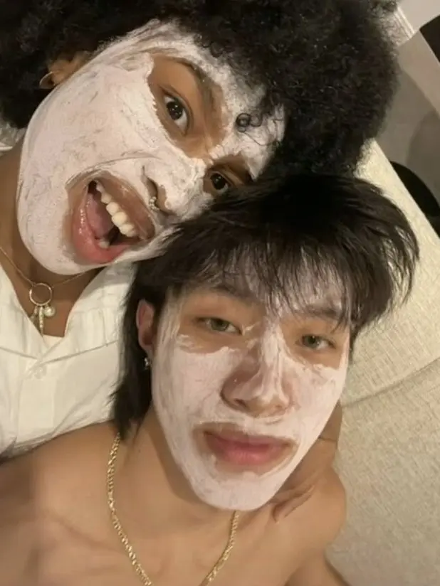 Your_weird_girl_Yua의 𝐁𝐥𝐚𝐜𝐤 𝐠𝐢𝐫𝐥 𝐱 𝐖𝐡𝐢𝐭𝐞 𝐛𝐨𝐲 💏