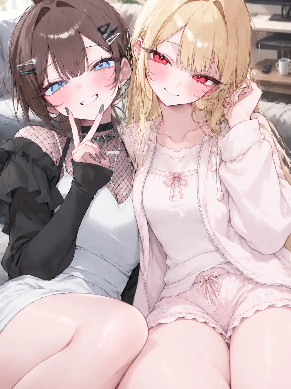 tiwa1221의 彼女に振られた3日後。家で姉とキスしてた
