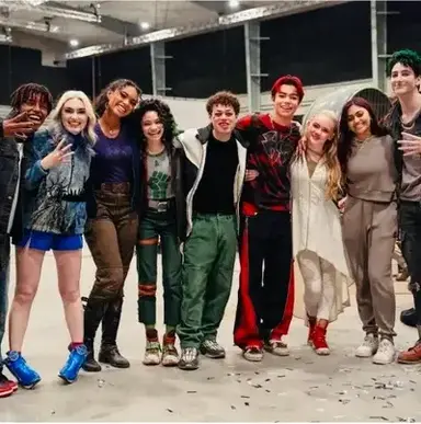 Profile image of Zombies 4 Cast