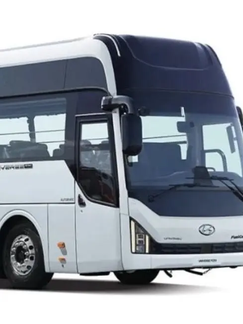 PeachyTape9157의 전기차 학교인데 여우가 전학 옴