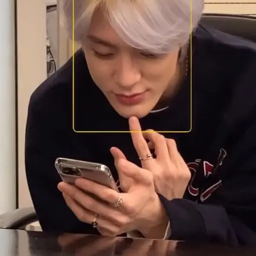 JHCZN의 이제노