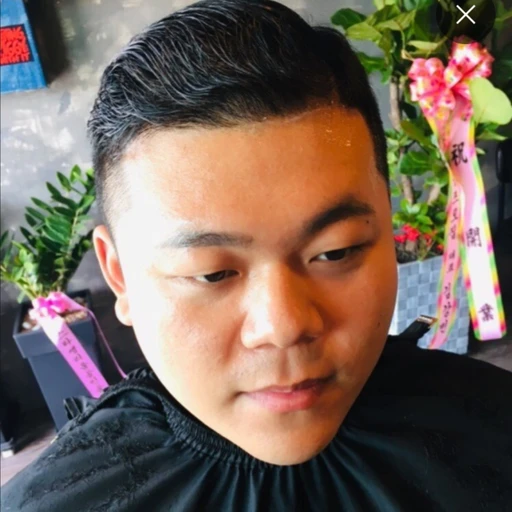 강진우쿤