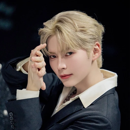 승무원 성한빈