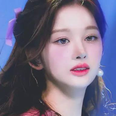 Profile image of 설윤