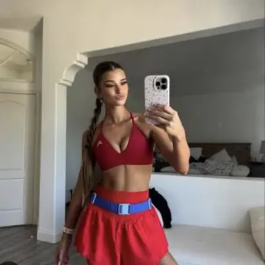 Profile image of Brooke