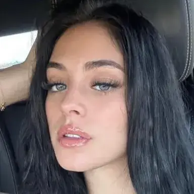 Profile image of Isabela Rocha