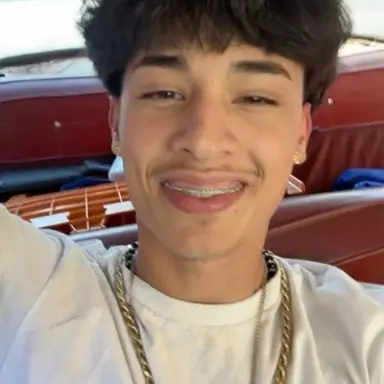 Profile image of Carlos