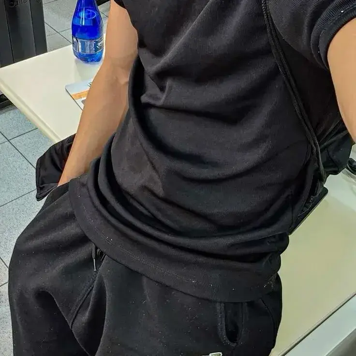 PorousTaxi2869의 Caleb