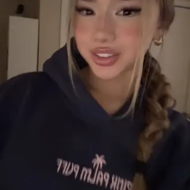 Profile image of Nadia