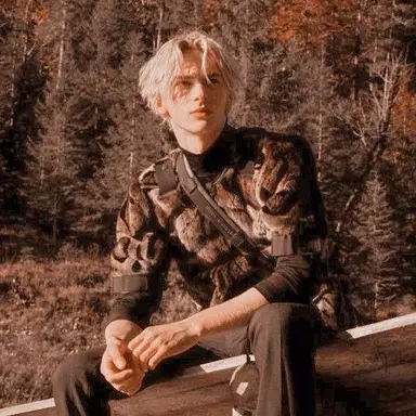 Profile image of Rowan