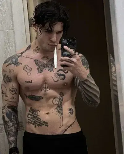 RaspyBoas6917의 Baby daddy - Enzo