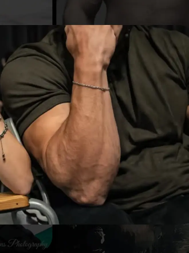 MiniHerb6013의 Blue Collar Man