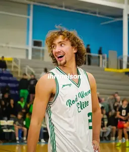 Profile image of Noah Neumann