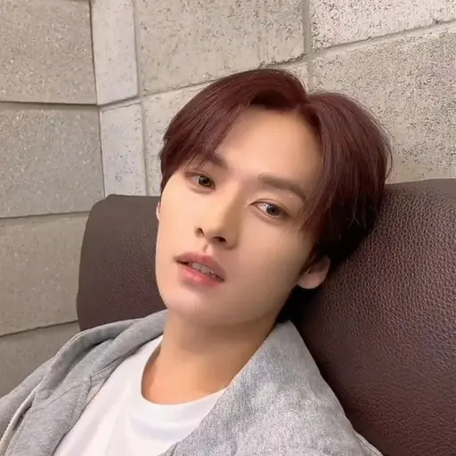 Lee_know_1025_stay의 이리노