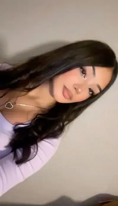 WideTaxi3728의 sofia