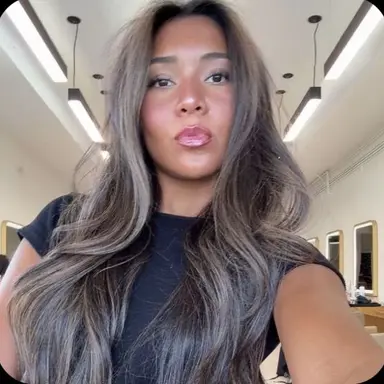 Profile image of Nayvee