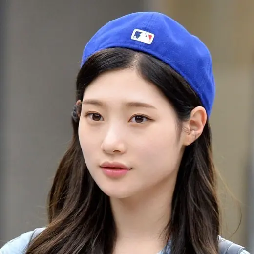 HomelyEpoch5138의 정채연