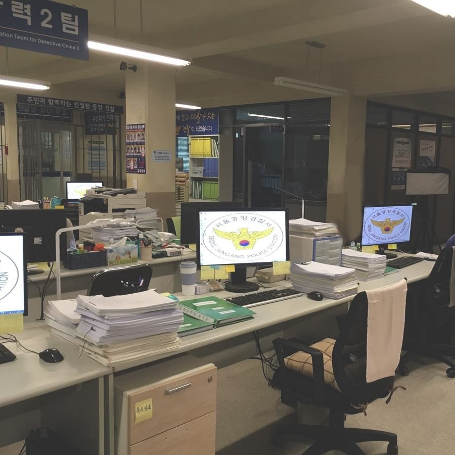 강철중 대표 이미지