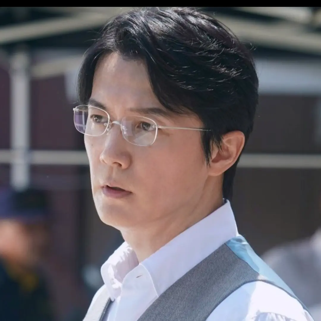 BasicHand8429의 貴方は天才物理学者とこの夏、どう過ごす？