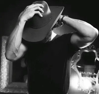 SureGlobe8895의 2-COWBOY x AGE GAP