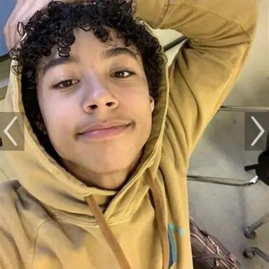 Profile image of Drew